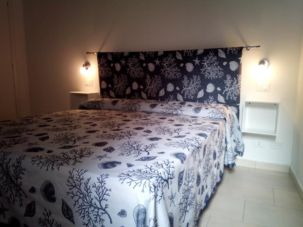 La Casa Delle Conchiglie Apartment Trapani Room photo